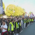 Poslednji dan pešačenja do Beograda: Studenti odmorni kreću iz Stare Pazove, uz poruku da "pobeda dolazi i sa severa"