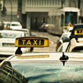 Budući taksisti na ispitu o poznavanju propisa i grada, prijave u toku