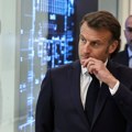 Pariz demantuje da je kokain bio na stolu Makrona, Merca i Starmera: Neprijatelji šire laži