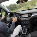 Kako dugotrajna vožnja automobila može da utiče na zdravlje?