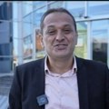 Ekipu pevača predvodi njegov sin: Omaž Sinanu Sakiću na koncertu "Južnog vetra" (foto)