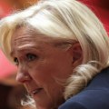Le Pen zagrmela: Neću na izbore ako budem morala da tražim dozvolu sudije da odem na pijacu!