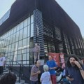Prošireni Senat UNS ponovo odlučuje o slučaju profesora Mihića, dekan Drid dočekan uz zvižduke