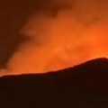 Buknuo veliki požar kod Bara: Vatrogasci se cele noći borili sa vatrenom stihijom (video)