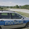 Potpuno neobičan automobil zbunjuje vozače na putu ka Kotromanu: Kada ugledaju natpis „POLICE“, prvo pomisle da ih čeka…