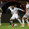Uživo Srbija - Grčka! Paunović na pauzi napravio i prvu izmenu (video/foto)