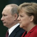 Putin otkrio šta mu je Merkelova rekla o NATO agresiji na Kosovu: "Tamo se krv prolivala osam godina" (video)