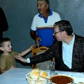 "Čika Aleksandre, napravi mi put pa da se ženim" Vučić objavio emotivnu poruku mališana iz Gornje Male (foto)