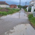 Gastarbajterska posla: Došao iz Švajcarske, bagerom zatrpao odvodni kanal i poplavio ulaz u selo