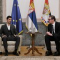 Vučiću, naravno da se plašiš Đokovića – on je sve što ti nisi