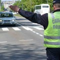 Vikend donosi gužve na putevima i granicama – apel vozačima da voze odmorni