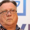Nakon što je Halid Bešlić prebačen na onkologiju, ove reči odjekuju sarajevom Hitno su se oglasili i rekli o pevaču ono što…