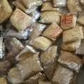 Zaplenjen 21 kg rezanog duvana i garderoba vredna 800.000 na Zelenoj pijaci