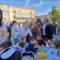 Uskršnja manifestacija u Leskovcu okupila najmlađe – radionice, igra i podrška porodicama