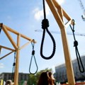 Iran: Teror nad stanovništvom u senci rata