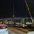 Vozovi prolaze, RAMPE I DALJE PODIGNUTE: Nadležni NEMI, građani pokrenuli PETICIJU