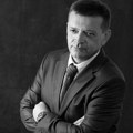 Maksilofacijalni hirurg i jedan od najboljih evropskih stručnjaka, Dragan Krasić, rođeni je Leskovčanin, ali i i čovek koji…