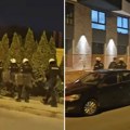 Izbio sukob sa policijom ispred zgrade "Informera": Neredi nakon izvođenja Dragana Vučićevića (video)