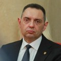 Vulin pod lupom zbog kontakata sa „škaljarcima“: Opasne veze direktora BIA i bivšeg ministra policije