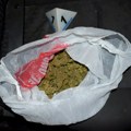 Uhapšen muškarac iz Srbobrana zbog 200 grama marihuane
