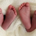 Lepe vesti iz novog sada: Za jedan dan rođene 23 bebe, među njima dva para blizanaca