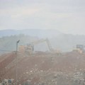 Požar na deponiji kod Užica još tinja, grad se guši u dimu i smradu, a ministarka kaže – zagađenje u normali