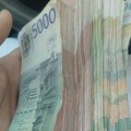 Званично: У Србији просечна нето зарада за март 96.913 динара, медијална 72.979 динара