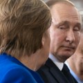 Mat zapadu Putin otkrio šta mu je Merkelova rekla o NATO agresiji i Kosovu i Metohiji
