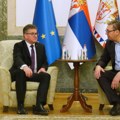 Vučić razgovarao sa Lajčakom na Andrićevom vencu