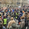 Studenti i građani na ulicama: Tišina kod Vukovog spomenika, skup podrške u Novom Sadu