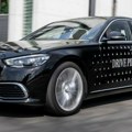 Mercedes dobio odobrenje za 3. nivo autonomne vožnje u Nemačkoj pri 95 km/h