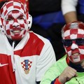 Uhapšeno sedam navijača zbog nacističkog pozdrava tokom meča Francuska - Hrvatska