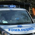 Kola Hitne pomoći s pacijentom sletela u jarak: Automobil im presekao put, svi završili u Urgentnom centru (foto)