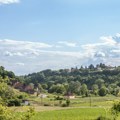 Ljubiša "opravio" imanje, a sada uživa u svim pogodnostima! Želite da započnete biznis u poljoprivredi? Država obezbedila…