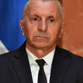 Šaip Kamberi predložio Skupštini Rezoluciju o položaju Albanaca: Uključiti pitanje u dijalog Beograda i Prištine