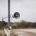 Sirene za javno uzbunjivanje u sredu na području Južnobačkog okruga