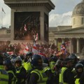 Током демонстрација у Лондону на које је позвао крајње десничарски активиста деветоро ухапшено