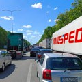 Teretnjaci na Batrovcima čekaju četiri sata: Duge kolone i na graničnim prelazima Šid i Sremska Rača