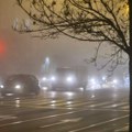 Većina vozača vozi po magli potpuno pogrešno: Evo kada treba da uključite maglenke
