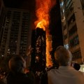 Хонгконг: У пожару више стамбених зграда погинуло 36 људи
