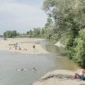 UHAPŠENE TRI OSOBE: Sumnja se da su nelegalno vadili pesak i šljunak kod Crne Bare i oštetili životnu sredinu