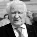 Polaganje urne Dragoljuba Mićunovića u Aleji zaslužnih građana