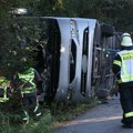 Dve osobe poginule, 19 povređeno u udesu autobusa koji je išao na Oktoberfest