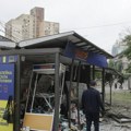 Rusija izvela napad kliznom bombom, pogođeno autobusko stajalište u Ukrajini: Ubijene 33 osobe (VIDEO)