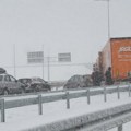 „Putevi Srbije“: Svi državni putevi prohodni, vozači da budu oprezni zbog moguće poledice