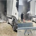 Eksplodirao kamion kod Leskovca: Vatra počela da prodire kroz teretnjak, jedna osoba povređena (video)