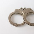 Uhapšena žena zbog zloupotrebe položaja, oštetila državu za više od dva miliona dinara