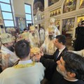 Jutarnjom liturgijom obeležena gradska slava Sveti car Konstantin i carica Jelena