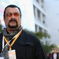 Od svih gradova u Srbiji Stiven Sigal izabrao za odmor baš ovaj, prolaznici u čudu