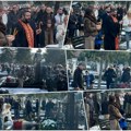 Ceca sa snajom i unukom Željkom na Arkanovom pomenu Evo šta je ponela na grob, tužna scena na Novom groblju (video/foto)
